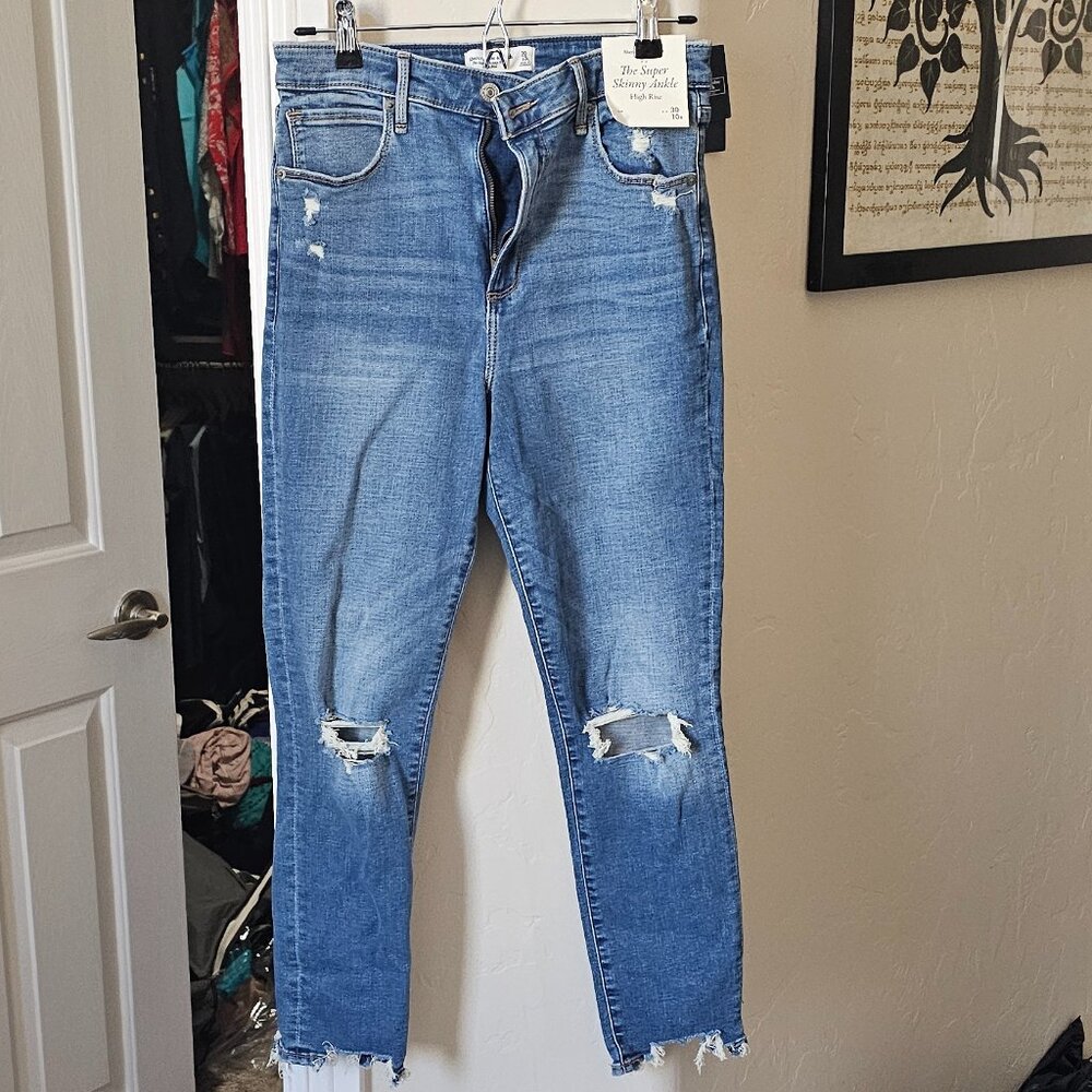 Abercrombie NWT super skinny ankle high rise jeans